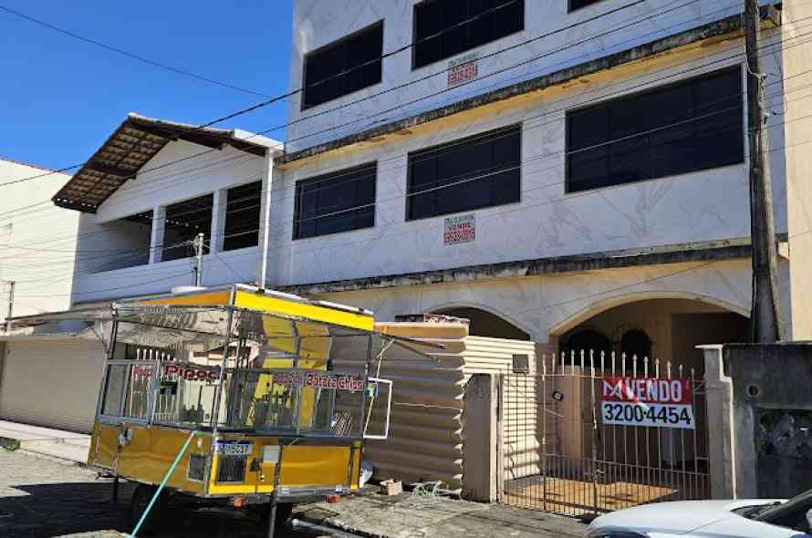 Modern Facade